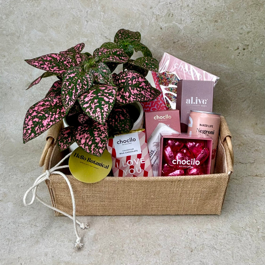 VALENTINE'S DAY GIFT IDEAS FOR GUYS AND GIRLS MELBOURNE AND GEELONG | VALENTINE'S DAY GIFT DELIVERY