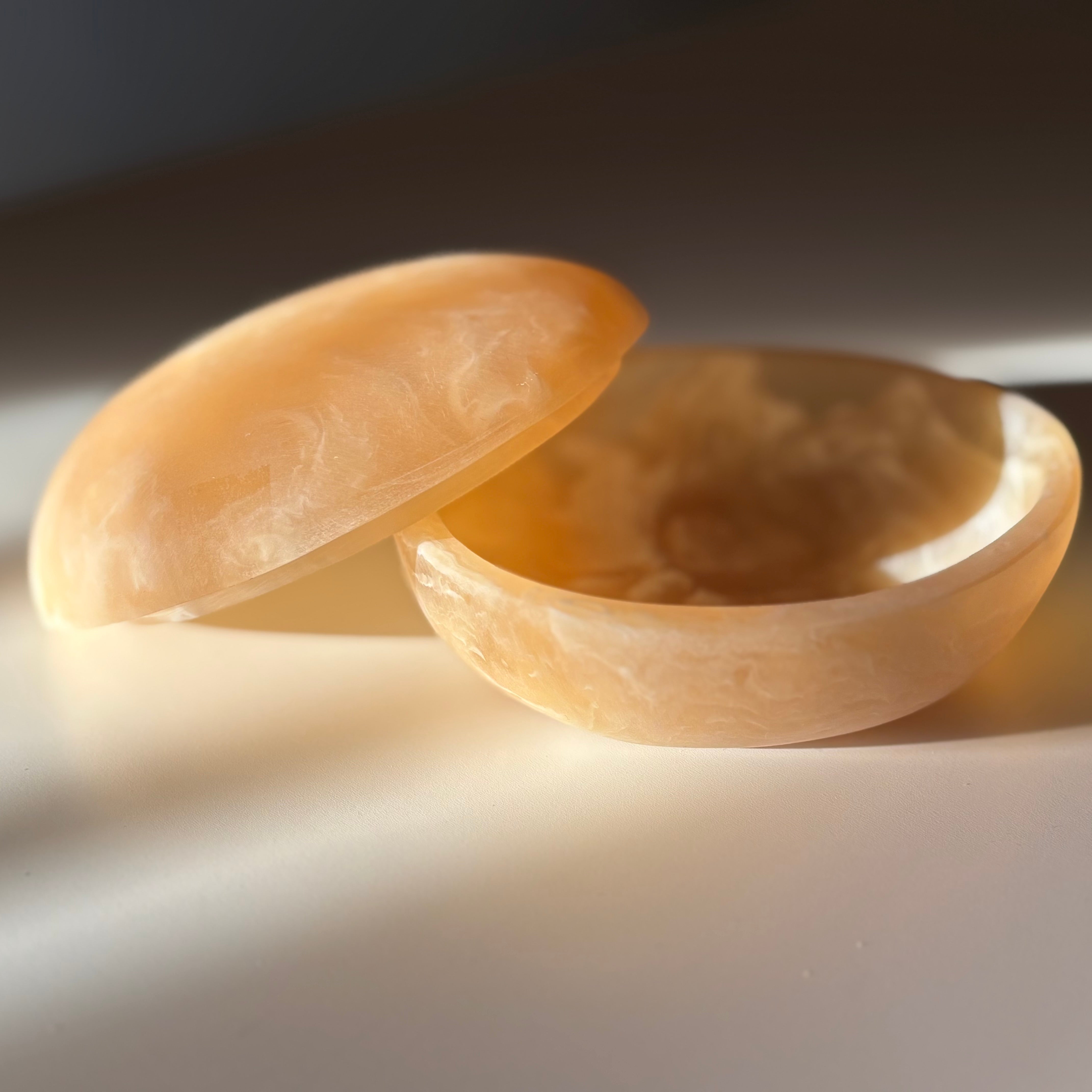 Same day gift delivery Melbourne & Geelong | Keep Resin Pod | Unique gift | Keepsake gift